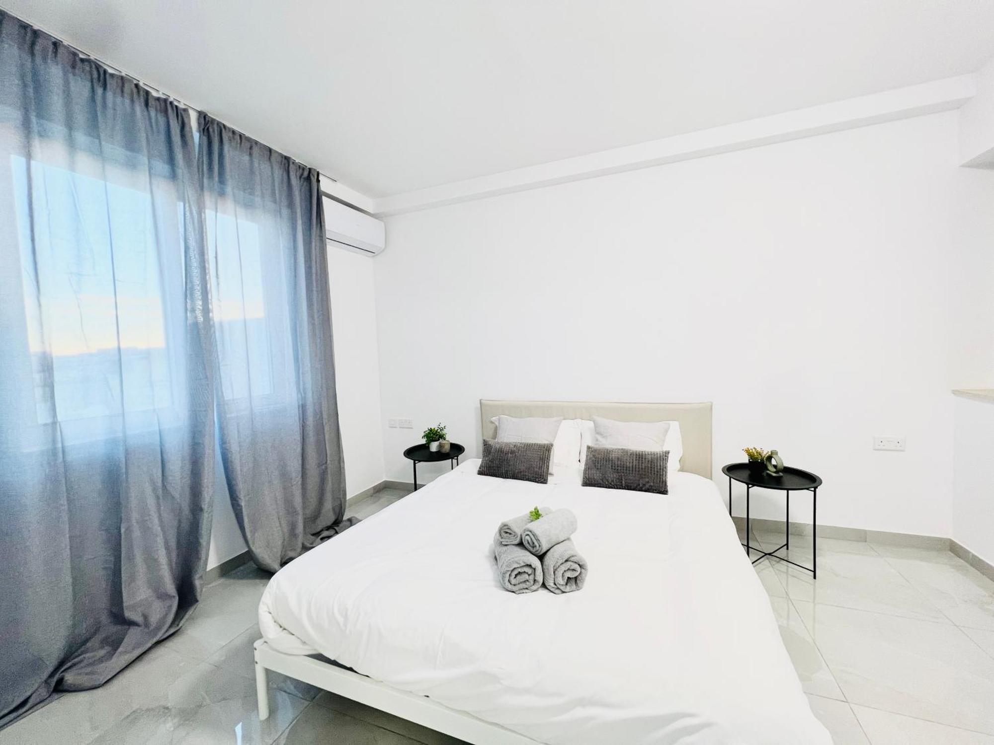 Sunshine Suits - Brand New Apartments Msida Extérieur photo